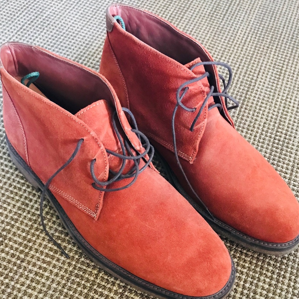 Johnston and Murphy chukka boots